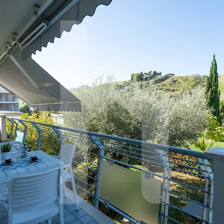 Aparthotel Homiday - K2 *