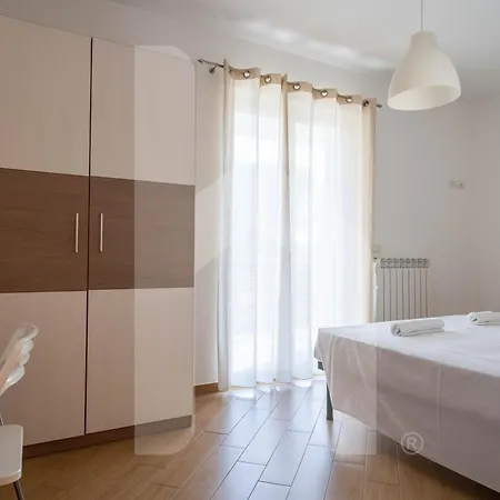 Homiday - K2 Lejlighedshotel Pineto