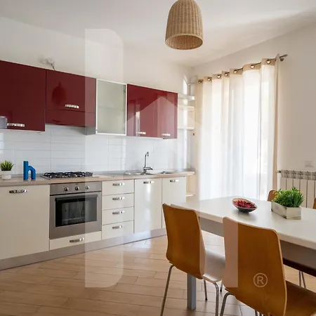 Homiday - K2 Lejlighedshotel Pineto