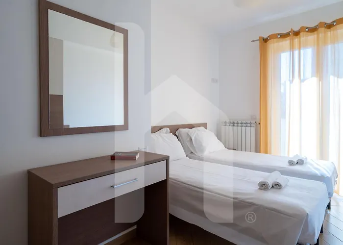 Apart Otel Homiday - K2 *